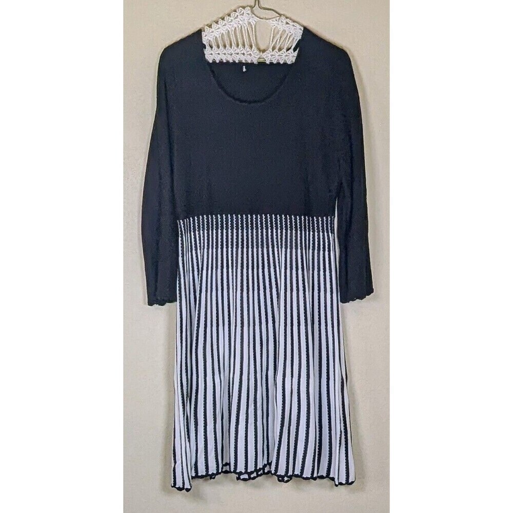 Calvin Klein Dress Womens Med Black Striped Knee Sweater Fit & Flare Lace Knit